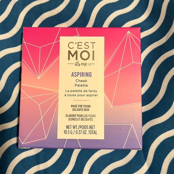 C’est Moi 3 Shade Cheek Palate 10.5 G/0.37 OZ. - Picture 3 of 8